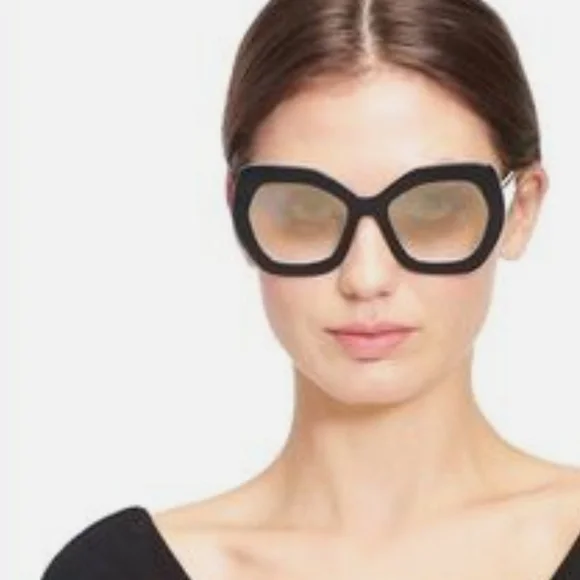 Alice + Olivia | Accessories | New Alice Olivia Oversized  display picture 3